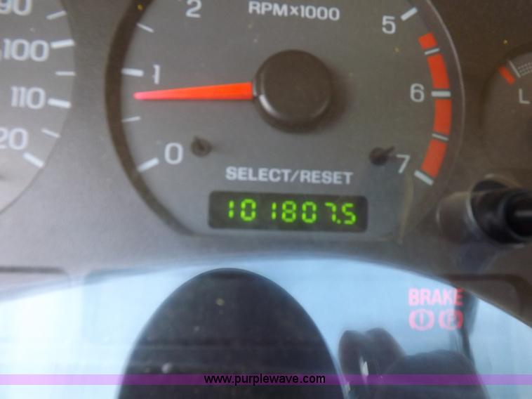 image for item K3869 2002 Ford Mustang