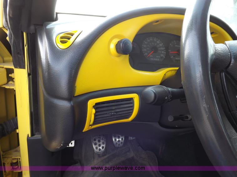 image for item K3869 2002 Ford Mustang