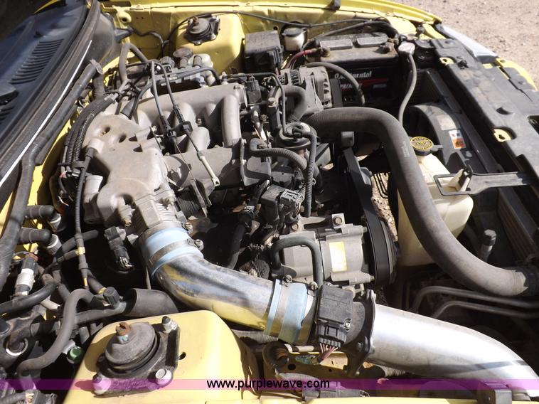 image for item K3869 2002 Ford Mustang