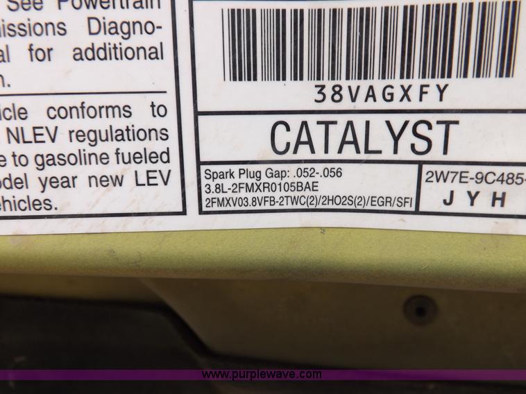 image for item K3869 2002 Ford Mustang