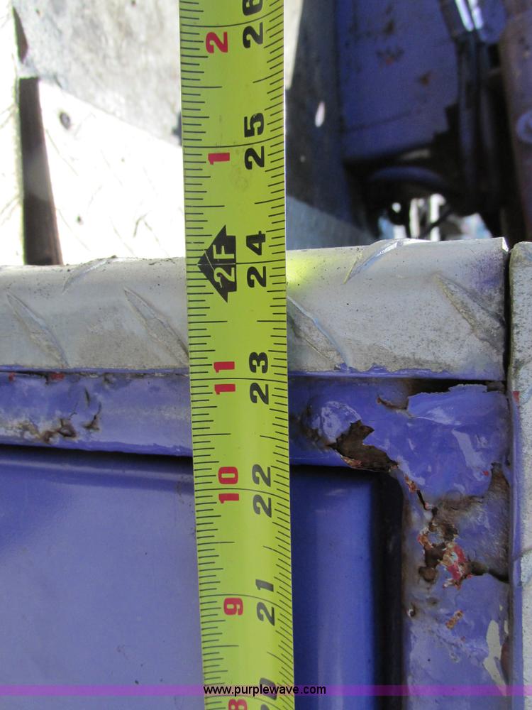 image for item K5010 1996 International 4700 tow truck