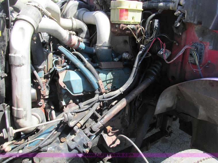 image for item K5010 1996 International 4700 tow truck