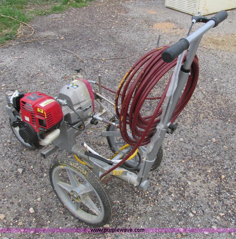 image for item K5012 Titan Speeflo Powerliner 850 mobile paint striping/parking lot striping