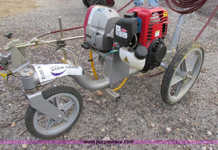 image for item K5012 Titan Speeflo Powerliner 850 mobile paint striping/parking lot striping