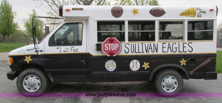 image for item K5013 1994 Ford Econoline E350 Collins school bus