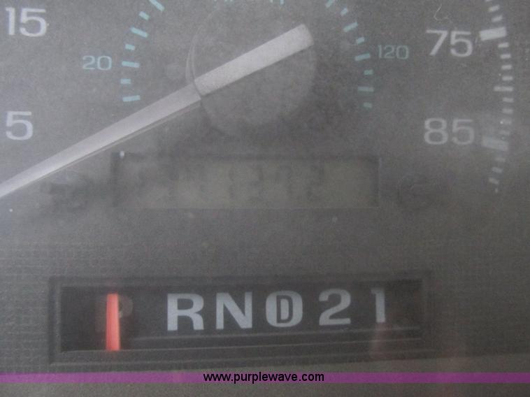 image for item K5013 1994 Ford Econoline E350 Collins school bus