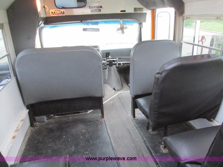 image for item K5013 1994 Ford Econoline E350 Collins school bus