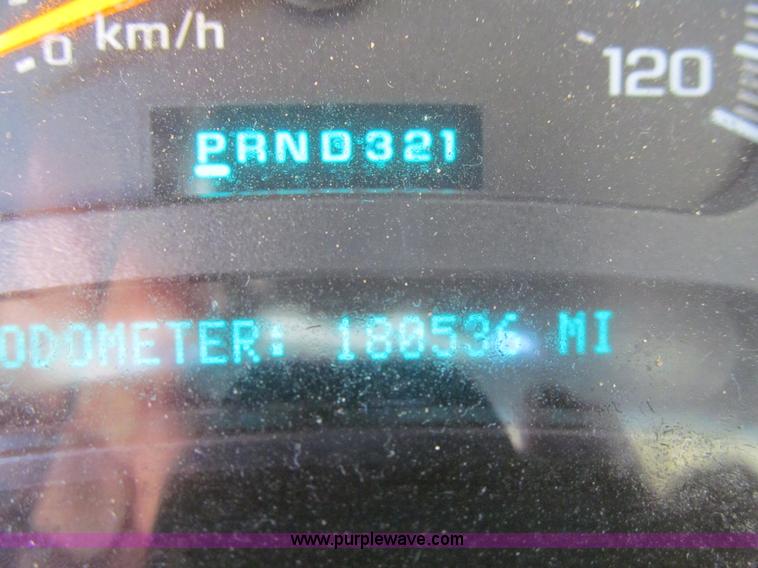 image for item K5559 2003 Chevrolet Silverado 2500HD LS pickup truck