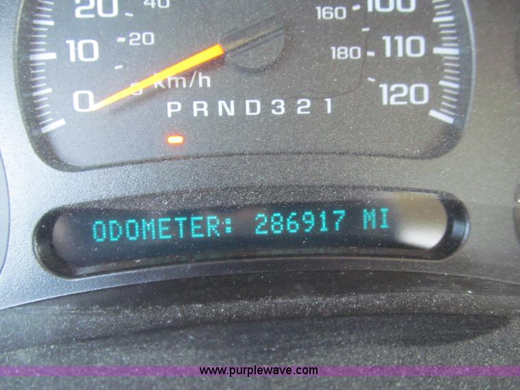 image for item K5621 2006 Chevrolet Silverado 1500 LT Ext. Cab pickup truck