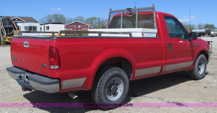 image for item K5622 1999 Ford F250 Super Duty XL pickup truck