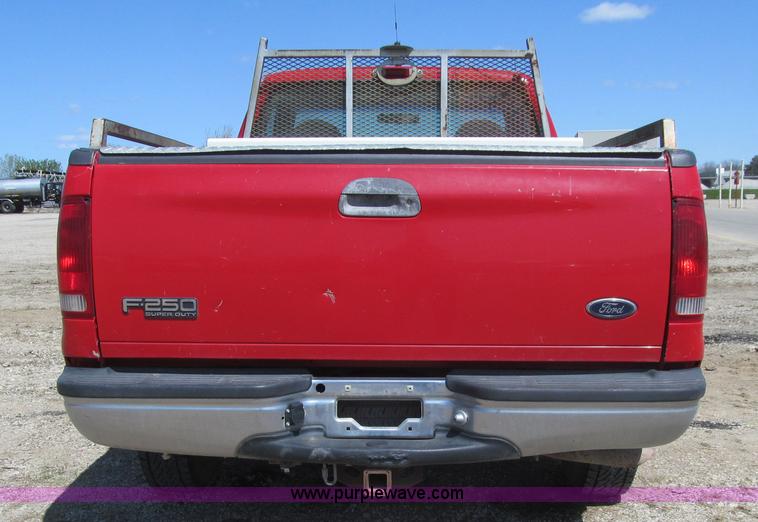 image for item K5622 1999 Ford F250 Super Duty XL pickup truck