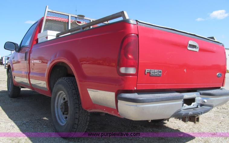 image for item K5622 1999 Ford F250 Super Duty XL pickup truck