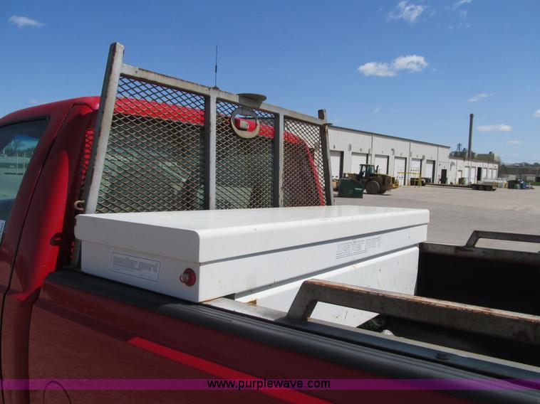 image for item K5622 1999 Ford F250 Super Duty XL pickup truck