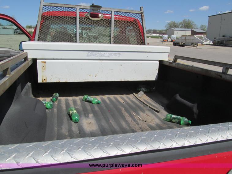 image for item K5622 1999 Ford F250 Super Duty XL pickup truck