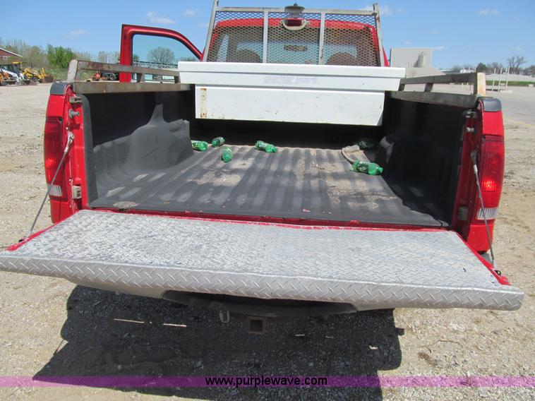 image for item K5622 1999 Ford F250 Super Duty XL pickup truck