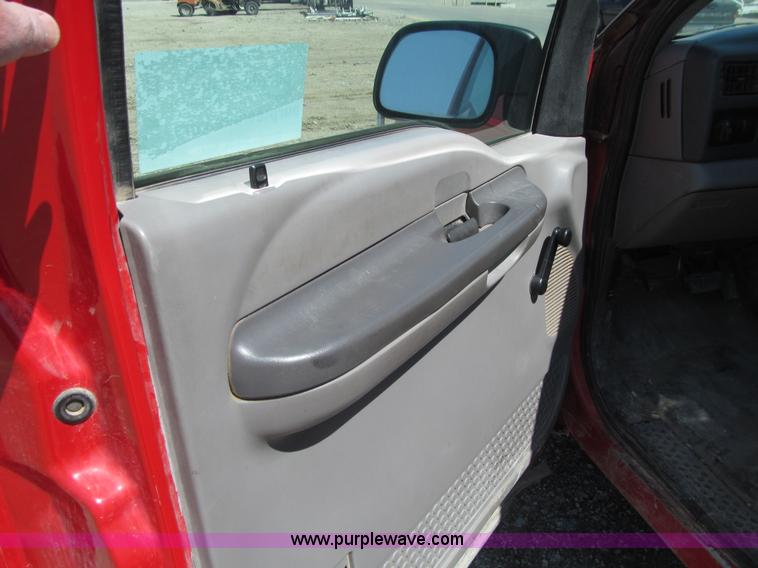 image for item K5622 1999 Ford F250 Super Duty XL pickup truck