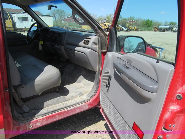 image for item K5622 1999 Ford F250 Super Duty XL pickup truck