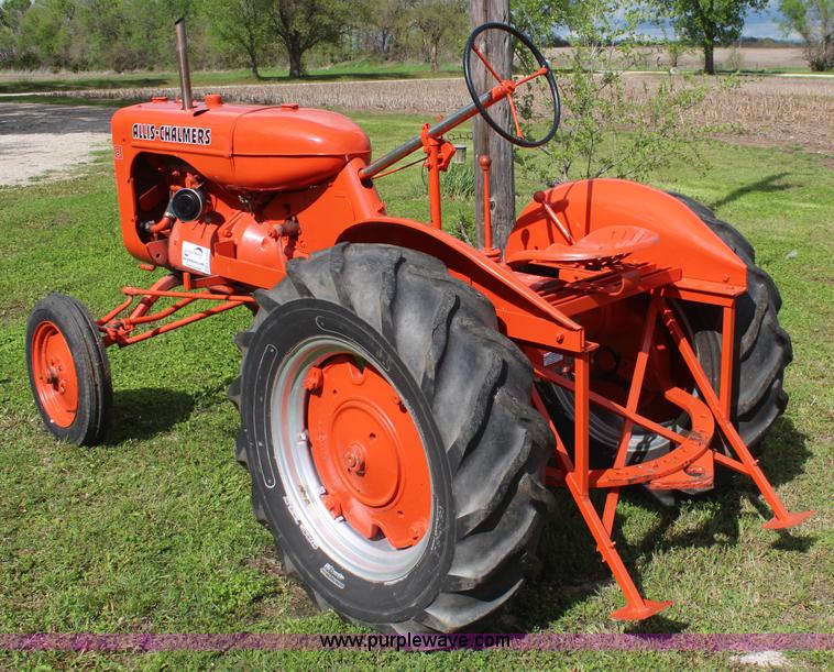 image for item K6795 1938 Allis Chalmers B tractor