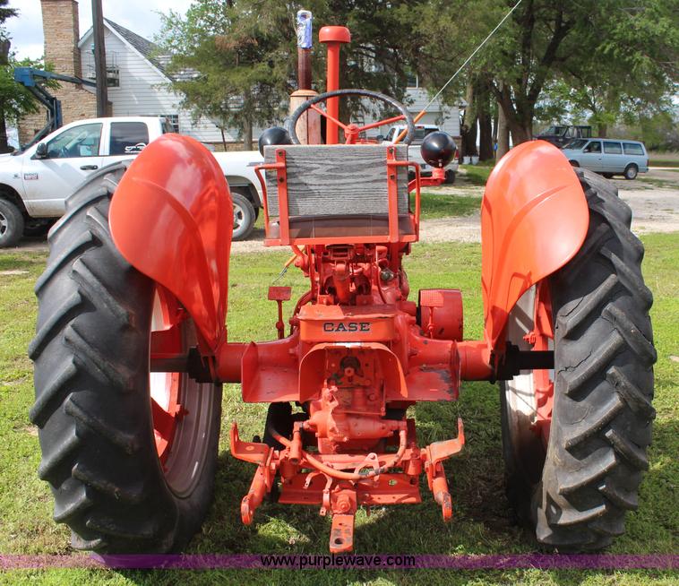 image for item K6796 1946 Case DC tractor