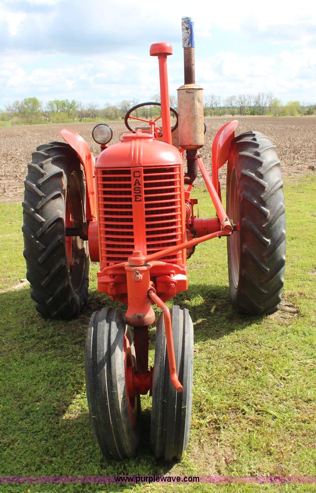 image for item K6796 1946 Case DC tractor