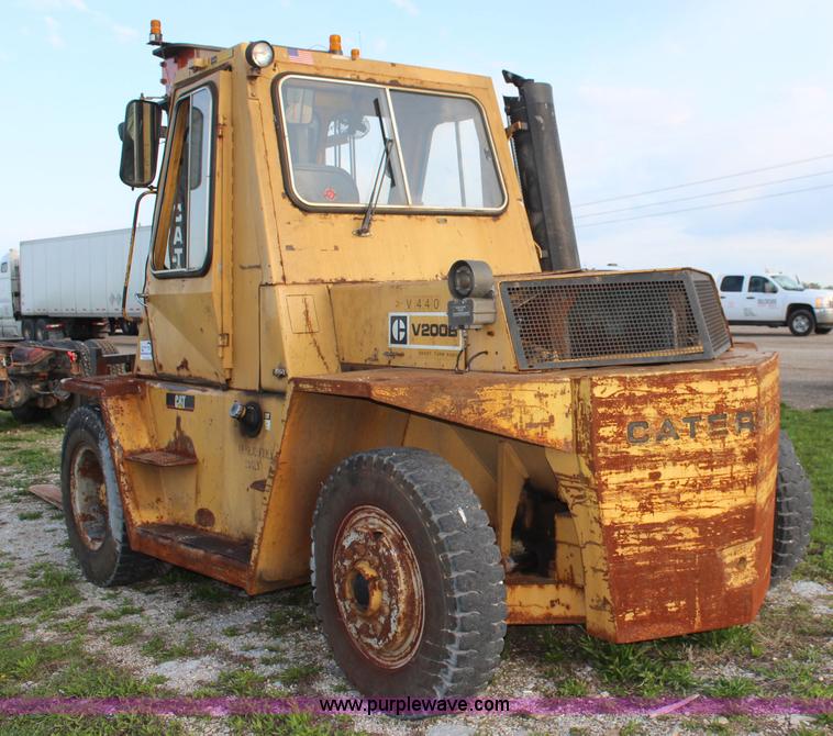 image for item K6812 Caterpillar V200B forklift