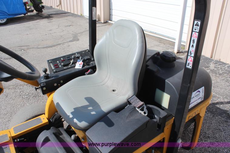 image for item K6825 Hustler 1500 reel mower