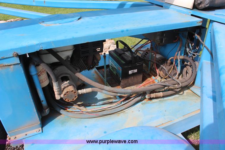 image for item K6999 1999 Ameriquip Eagle 42 towable boom lift