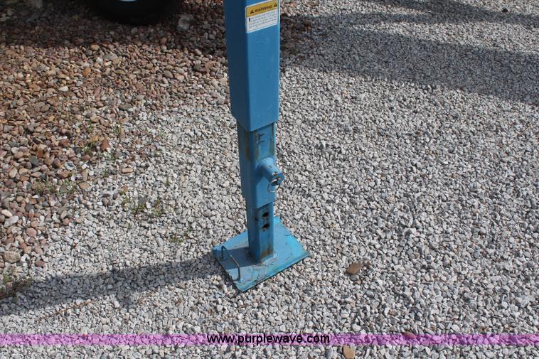 image for item K6999 1999 Ameriquip Eagle 42 towable boom lift