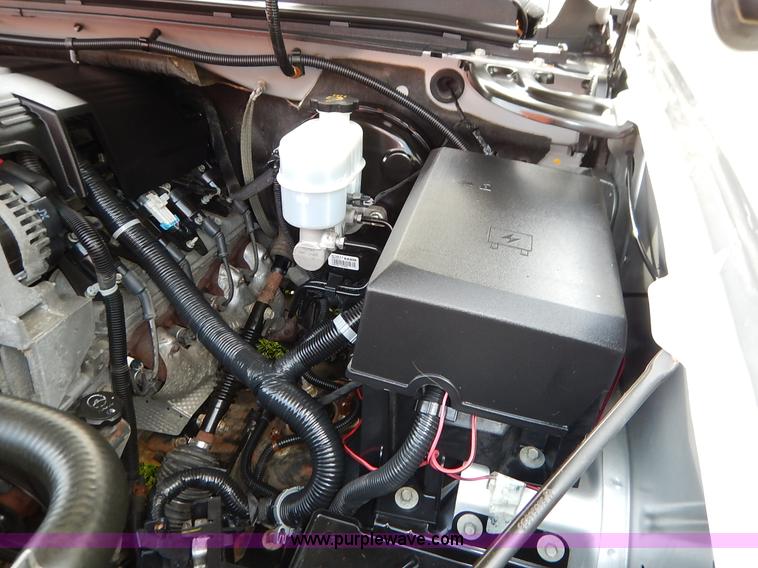 image for item K7422 2011 Chevrolet Silverado 1500 LT Ext. Cab pickup truck