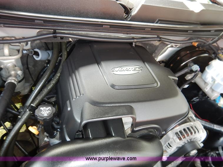 image for item K7422 2011 Chevrolet Silverado 1500 LT Ext. Cab pickup truck