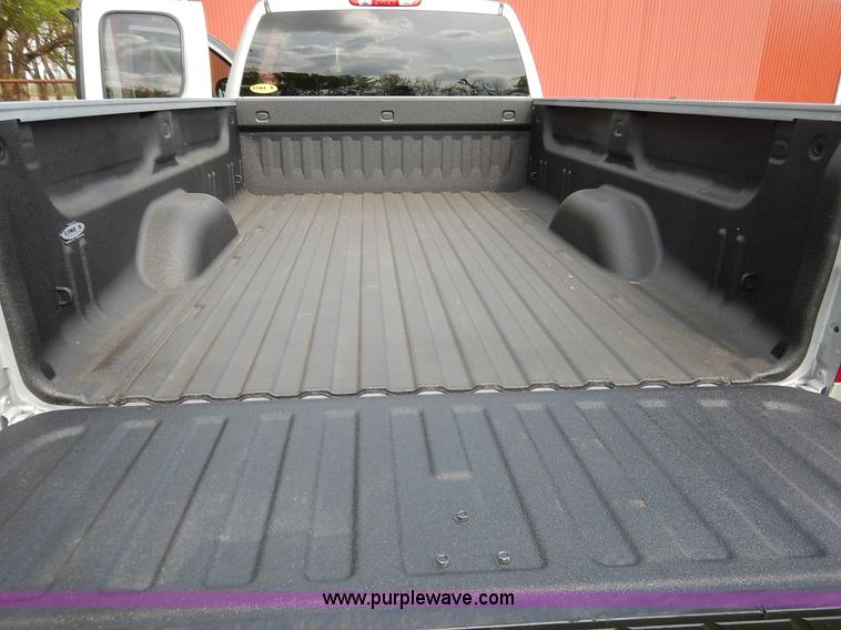 image for item K7422 2011 Chevrolet Silverado 1500 LT Ext. Cab pickup truck