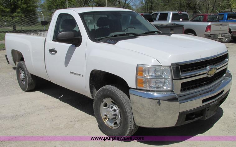 image for item R9277 2008 Chevrolet Silverado 2500HD pickup truck