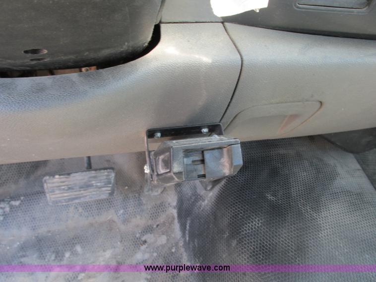 image for item R9277 2008 Chevrolet Silverado 2500HD pickup truck