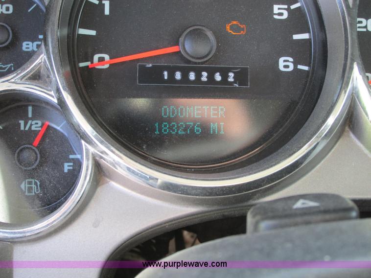 image for item R9277 2008 Chevrolet Silverado 2500HD pickup truck