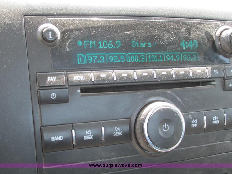 image for item R9277 2008 Chevrolet Silverado 2500HD pickup truck