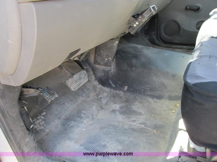 image for item R9277 2008 Chevrolet Silverado 2500HD pickup truck