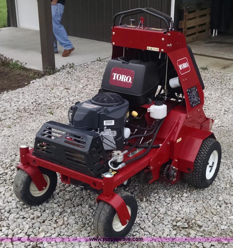 image for item Z9258 Toro 23518 aerator