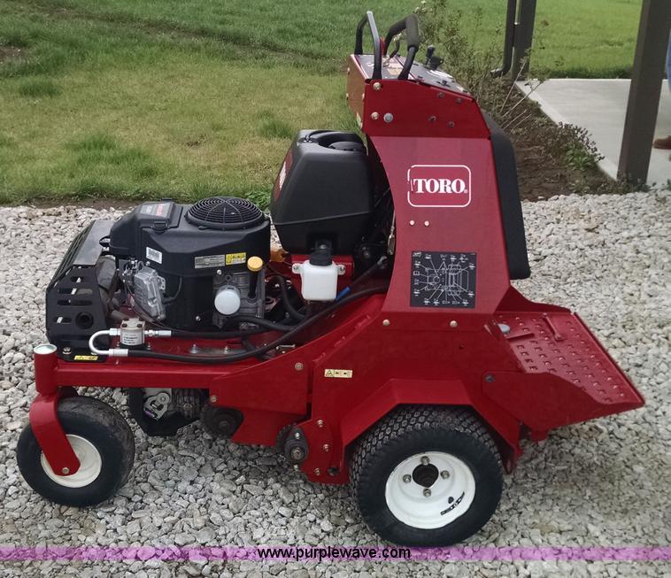 image for item Z9258 Toro 23518 aerator