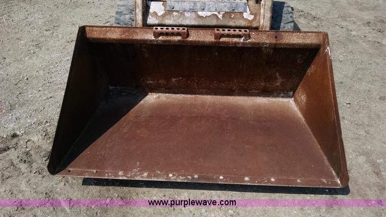 image for item Z9484 2003 Bobcat S185 skid steer