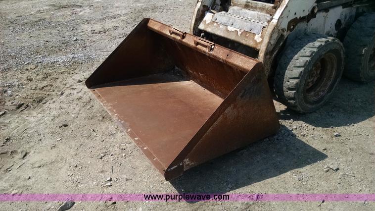 image for item Z9484 2003 Bobcat S185 skid steer