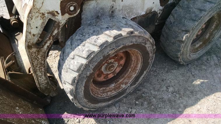 image for item Z9484 2003 Bobcat S185 skid steer