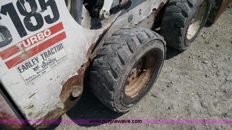 image for item Z9484 2003 Bobcat S185 skid steer