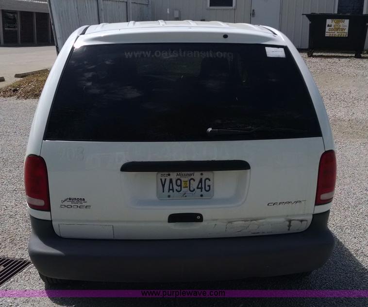 image for item Z9489 1999 Dodge Caravan van