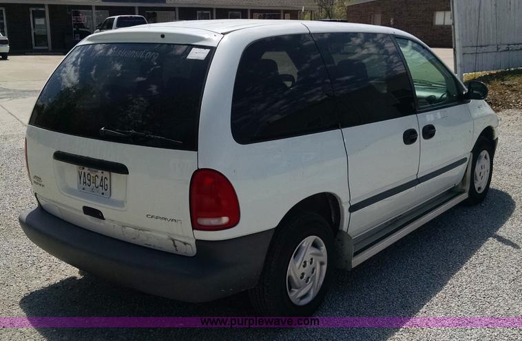 image for item Z9489 1999 Dodge Caravan van