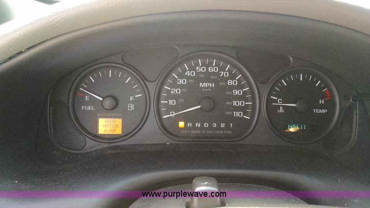 image for item Z9499 2005 Chevrolet Venture Cargo van