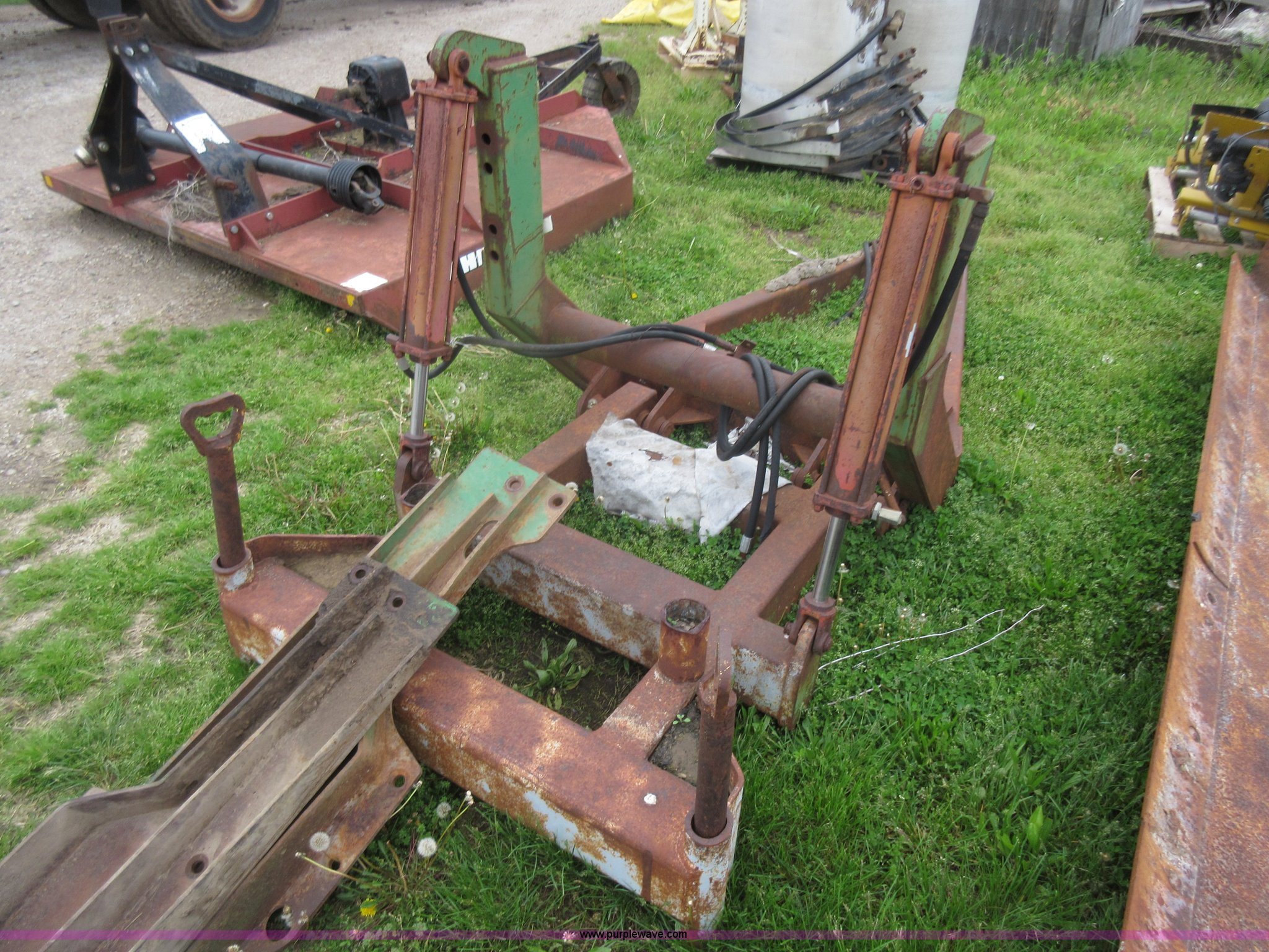 Silage blade in Girard , KS Item G6579 sold Purple Wave