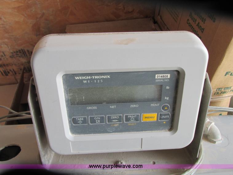 image for item B2930 Chemical hopper scales