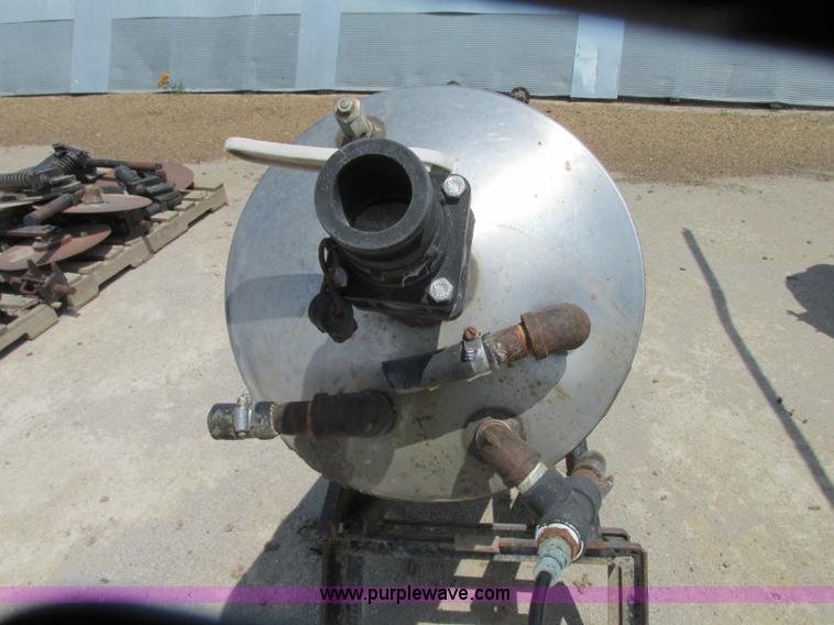 image for item B2932 60 gallon stainless steel foam marker tank