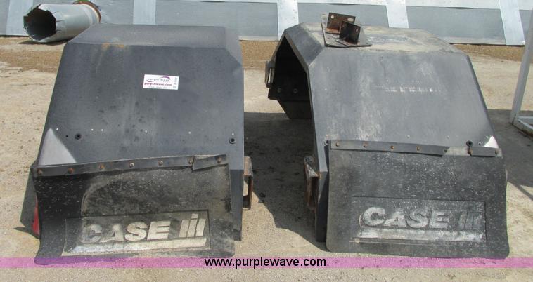 image for item B2934 (2) Case fertilizer truck fenders