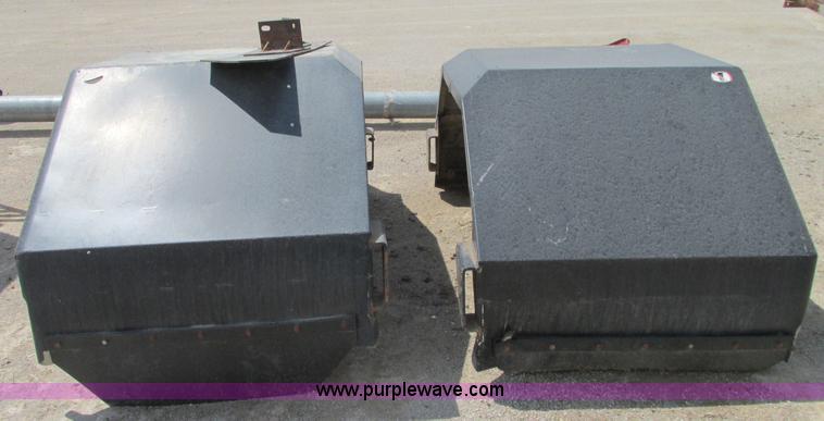 image for item B2934 (2) Case fertilizer truck fenders